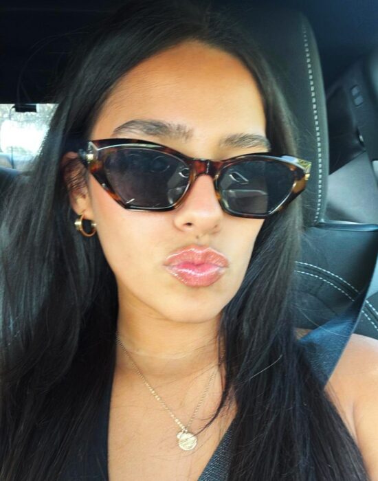 HOW--MAYLER-LOOKS-IN-THE-REAL-LIFE-17